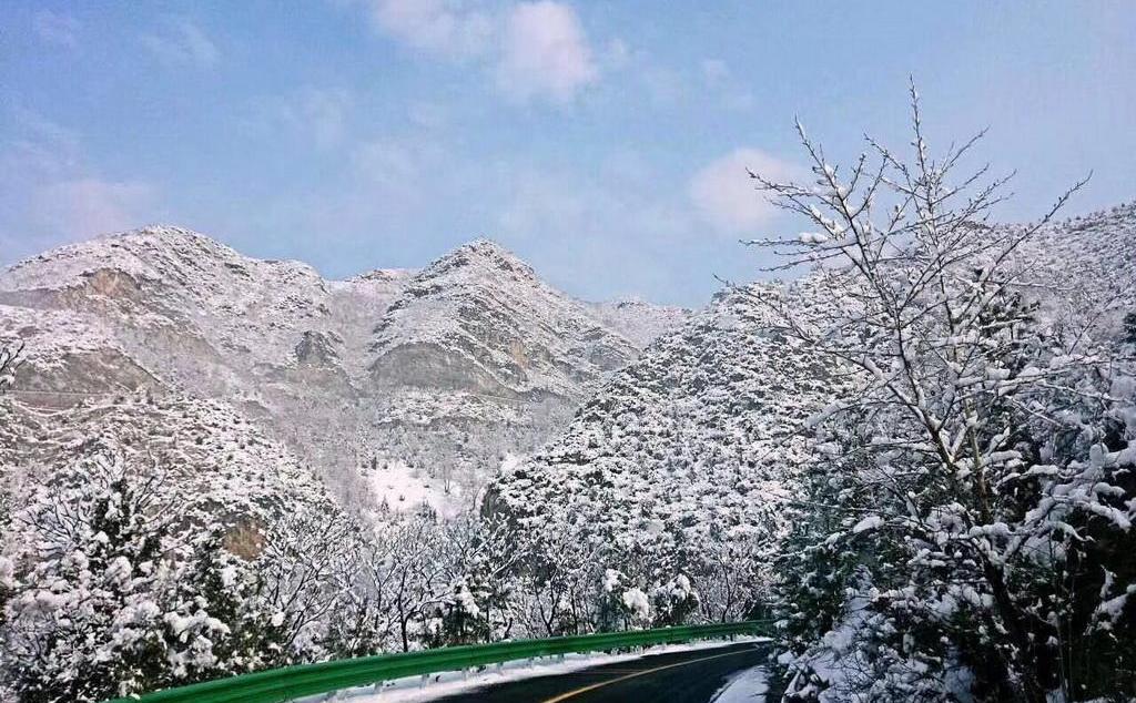 北京出發(fā)冰瀑泡溫泉2日自駕游：玉渡山冰雪之約、享私湯溫泉、探樣邊長(zhǎng)城之旅