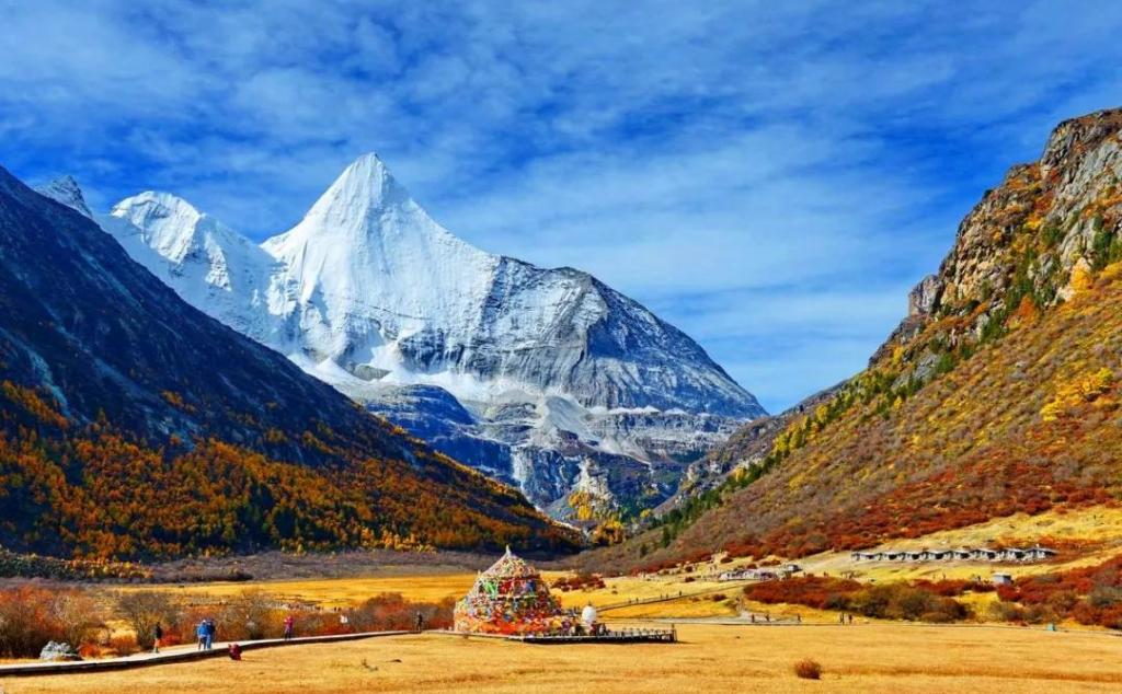 湖北出發(fā)9日川西自駕游：色達(dá)-雅拉雪山-新都橋-稻城亞丁9日自駕游