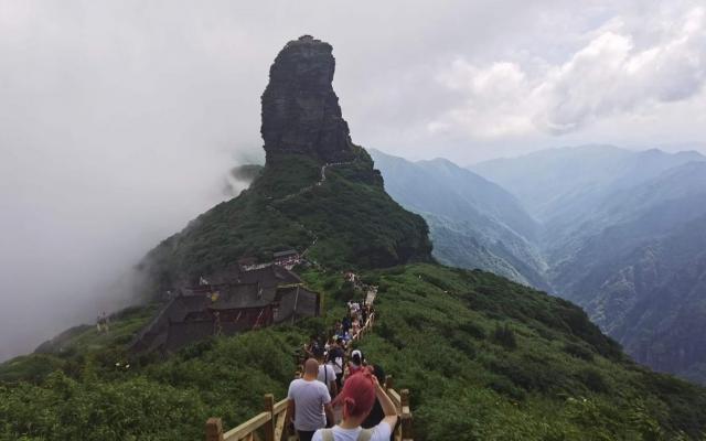 【多彩貴州】廣東出發(fā)貴州6日自駕游：東漓古村-千戶(hù)苗寨-梵凈山-賀州6日深度自駕游