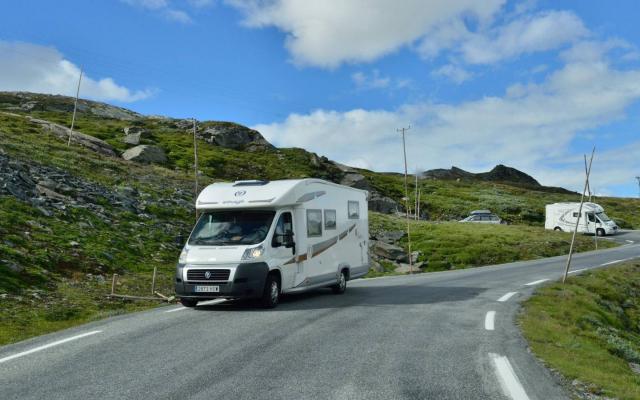 廣東出發(fā)廣西中越邊境5日房車自駕游：中越邊境公路-德天瀑布-明仕田園-通靈大峽谷5日游