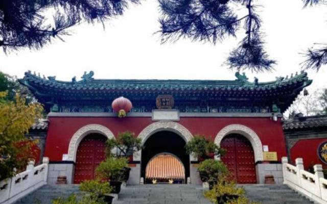 北京周邊2日自駕游：桑干河大峽谷-官?gòu)d水庫-白瀑寺河北2日自駕游